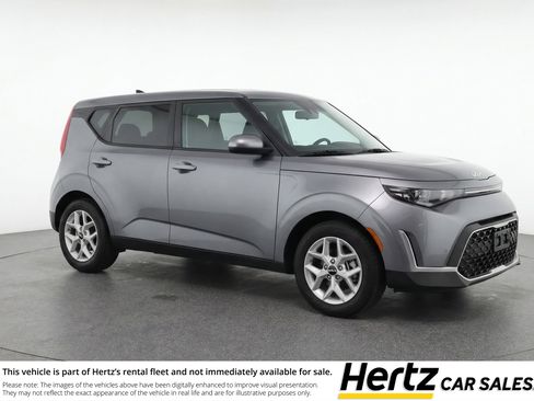 Used 2025 Kia Soul LX w/ LX Technology Package image 1