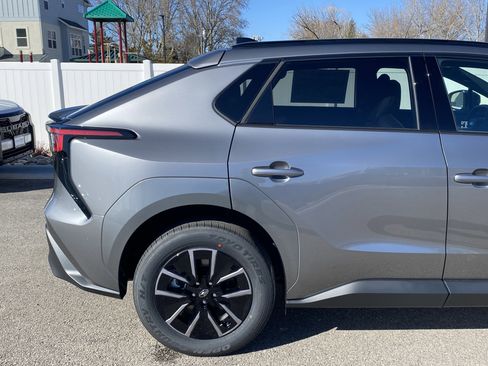 New 2026 Subaru Solterra Premium image 6