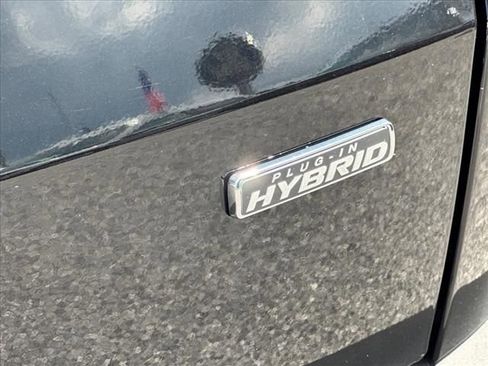 Used 2024 Ford Escape Base image 10