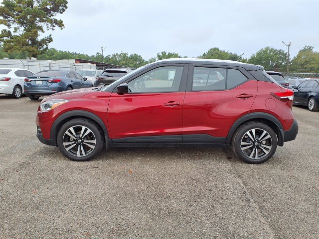 Used 2019 Nissan Kicks SV FWD image 9