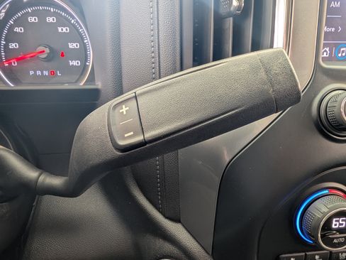 Used 2023 Chevrolet Silverado 2500 LTZ w/ LTZ Convenience Package AWD/4WD image 32