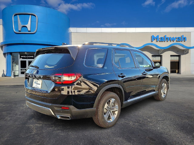 New 2026 Honda Pilot EX-L image 3