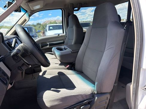 Used 2010 Ford F250 XLT AWD/4WD image 10