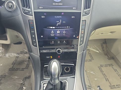 Used 2015 INFINITI Q50 AWD w/ Moonroof Package image 24