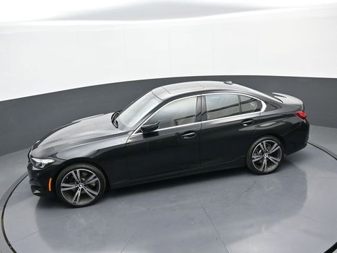 Used 2024 BMW 330i xDrive 330i xDrive w/ Premium Package image 33