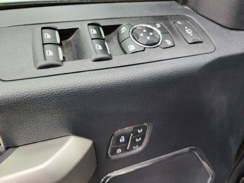 Used 2022 Ford F250 Lariat w/ Lariat Value Package image 44