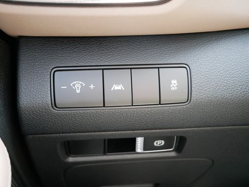 Used 2023 Hyundai Santa Fe SE FWD image 26
