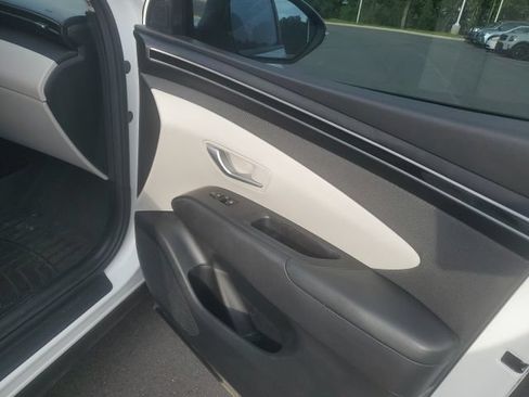 Used 2023 Hyundai Tucson SEL w/ Convenience Package FWD image 16