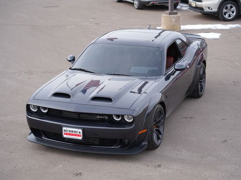 Used 2019 Dodge Challenger SRT Hellcat Redeye image 8