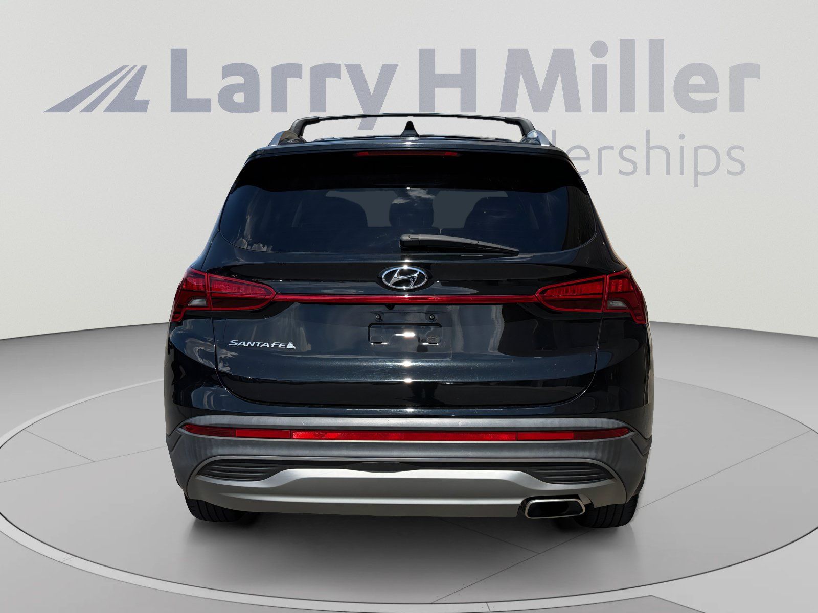 Certified 2023 Hyundai Santa Fe SEL FWD image 4
