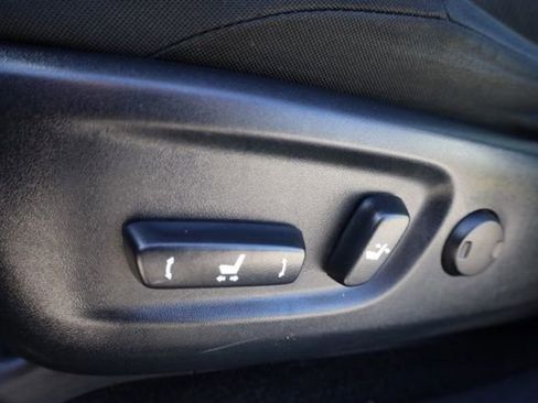 Used 2024 Toyota 4Runner TRD Off-Road image 13