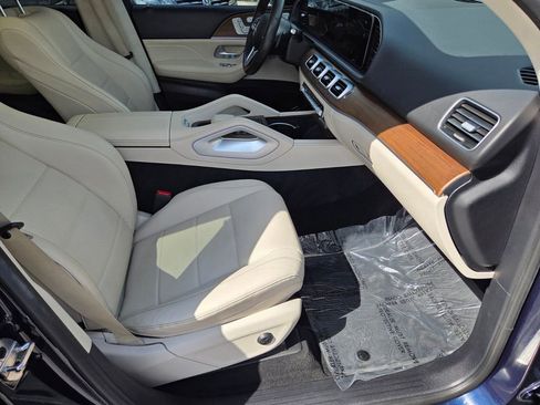 Used 2022 Mercedes-Benz GLE 350 4MATIC image 11