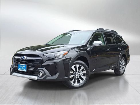 Certified 2025 Subaru Outback Touring XT AWD/4WD image 1
