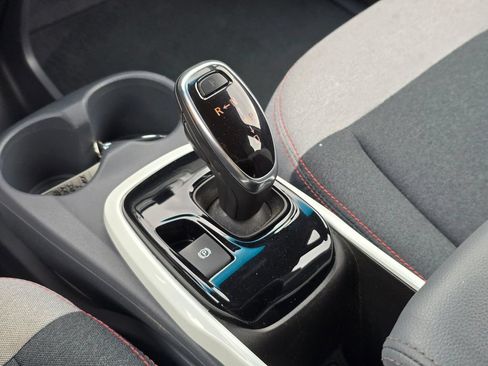 Used 2020 Chevrolet Bolt LT FWD image 25