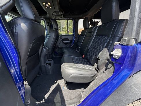 Used 2019 Jeep Wrangler Unlimited Sport S AWD/4WD image 11