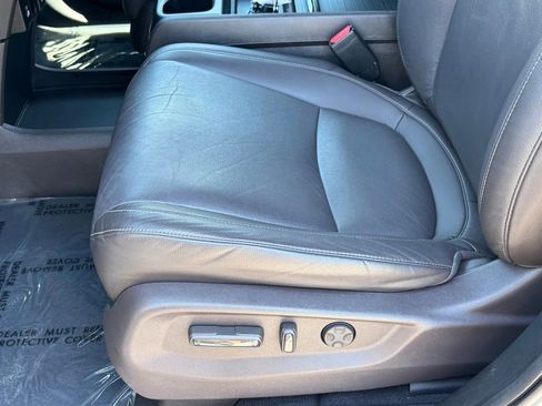 Used 2023 Honda Odyssey Touring image 35