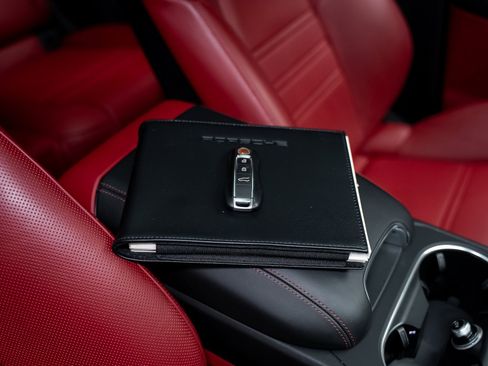 Used 2023 Porsche Cayenne Turbo image 84