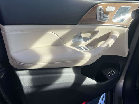 Certified 2022 Mercedes-Benz GLS 450 4MATIC image 29