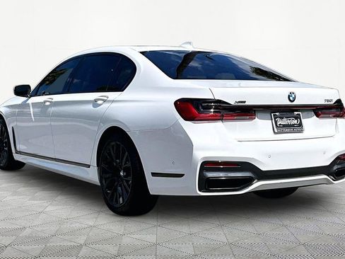 Used 2022 BMW 750i xDrive w/ Executive Package AWD/4WD image 6