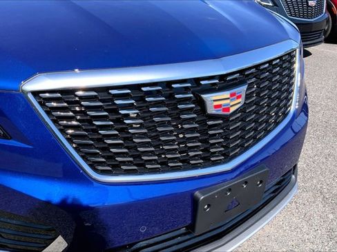 Used 2025 Cadillac XT5 Premium Luxury w/ LPO, Floor Liner Package AWD/4WD image 30