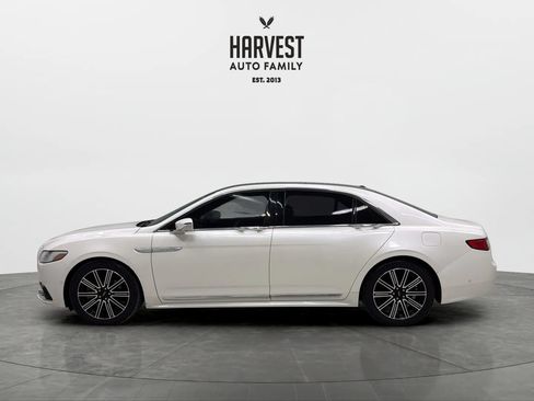 Used 2017 Lincoln Continental Reserve w/ Technology Package AWD/4WD image 2