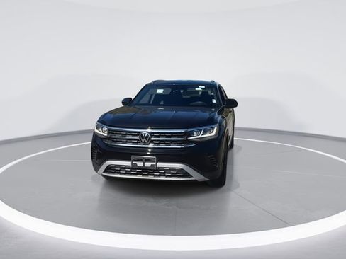 Used 2023 Volkswagen Atlas Cross Sport SE AWD/4WD image 4
