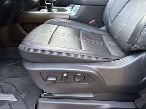 Certified 2025 Chevrolet Silverado 1500 High Country w/ High Country Premium Package image 18