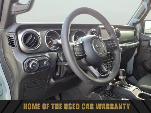 Used 2023 Jeep Wrangler Unlimited Sport AWD/4WD image 16