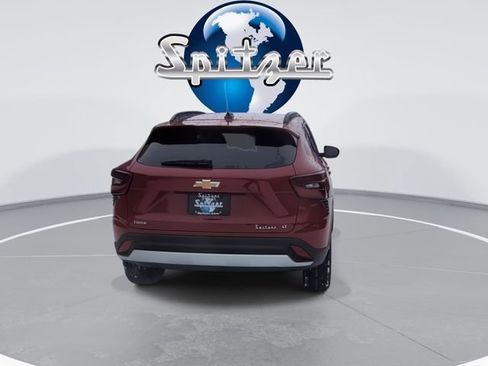 New 2026 Chevrolet Trax LT image 7