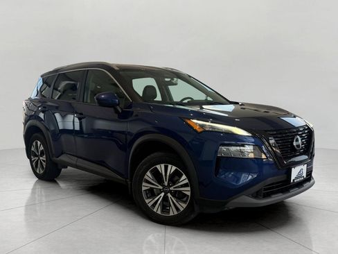 Used 2023 Nissan Rogue SV w/ SV Premium Package AWD/4WD image 1