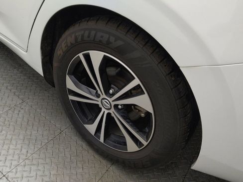 Used 2022 Nissan Sentra SV FWD image 31