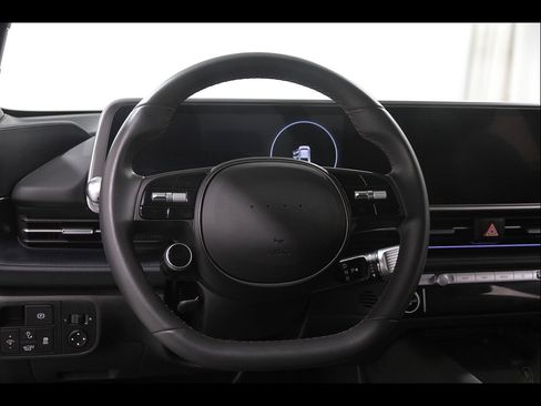 Certified 2023 Hyundai Ioniq 6 SEL RWD image 7