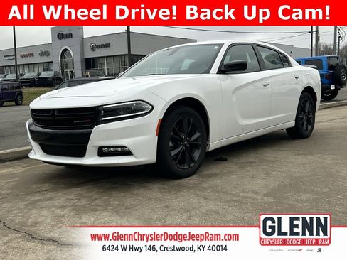 Used 2023 Dodge Charger SXT w/ Blacktop Package image 1