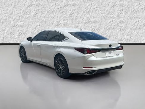 Used 2025 Lexus ES 350 w/ Premium Package FWD image 5