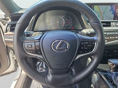 Used 2019 Lexus ES 350 w/ Premium Package FWD image 30