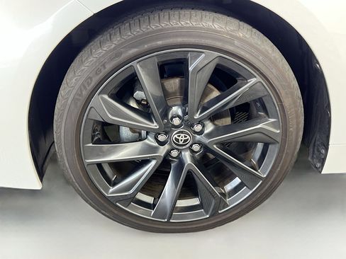 Used 2025 Toyota Corolla SE FWD image 14