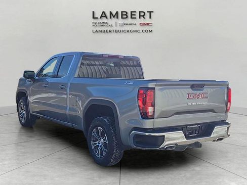 New 2026 GMC Sierra 1500 SLE image 3