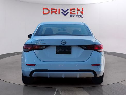 Used 2024 Nissan Sentra S FWD image 4