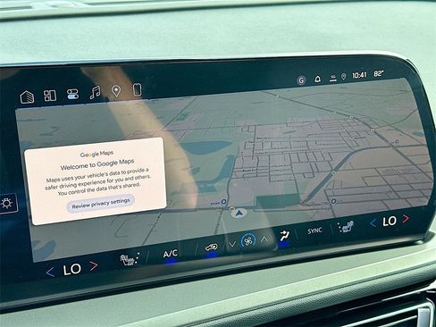 New 2026 Chevrolet Traverse LT image 8