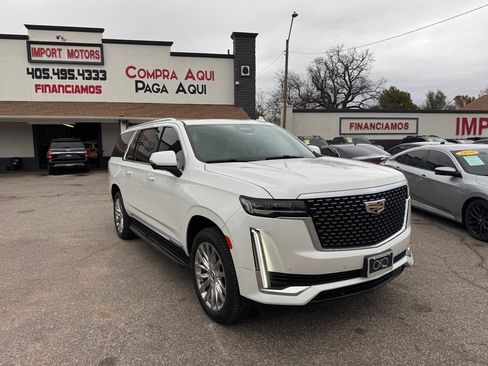 Used 2021 Cadillac Escalade ESV Premium Luxury image 2