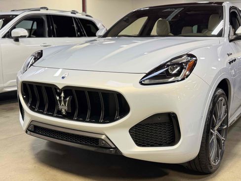Used 2023 Maserati Grecale Modena image 57