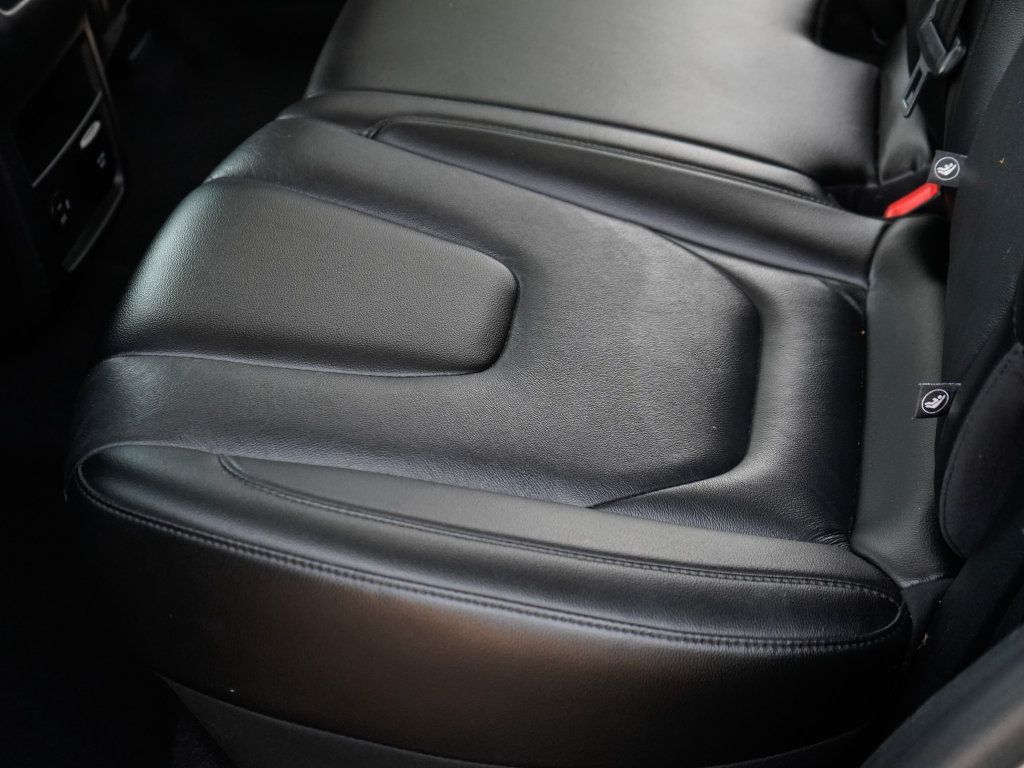 Used 2021 Ford Edge Titanium FWD image 20