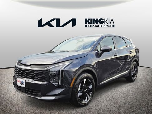 Certified 2026 Kia Sportage LX FWD image 8