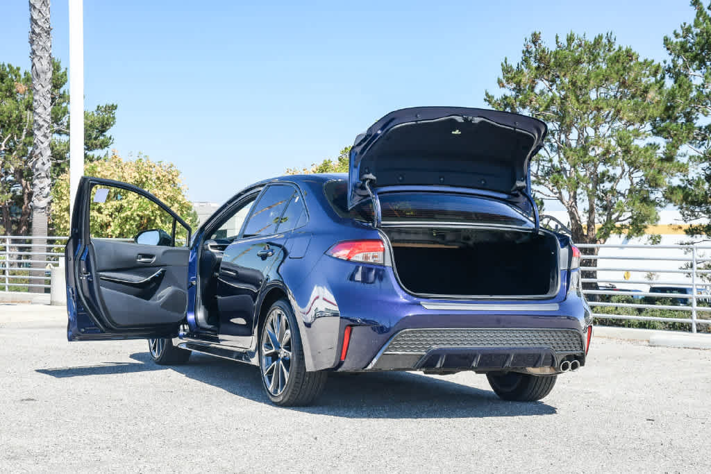 Used 2020 Toyota Corolla XSE FWD image 28