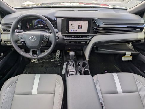 New 2026 Toyota Camry SE FWD image 14