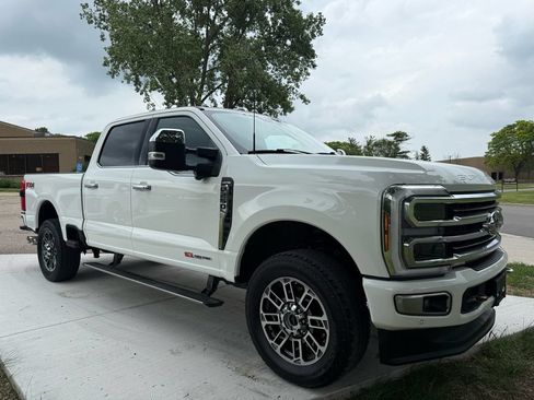 Used 2024 Ford F250 Limited w/ FX4 Off-Road Package AWD/4WD image 7