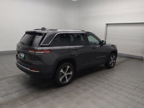 Used 2022 Jeep Grand Cherokee Limited 4xe image 10