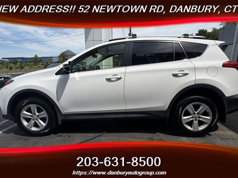 Used 2013 Toyota RAV4 XLE AWD/4WD image 2