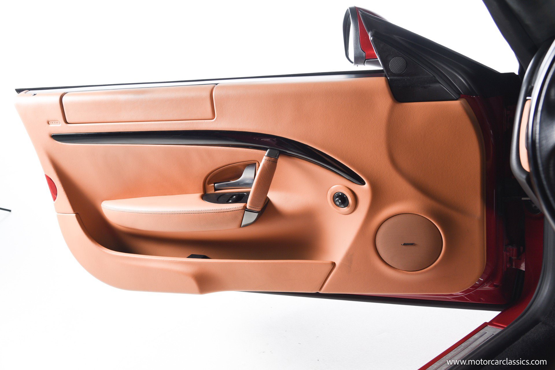 Used 2014 Maserati GranTurismo MC RWD image 38