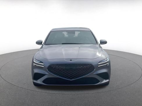 Used 2025 Genesis G70 2.5T image 3